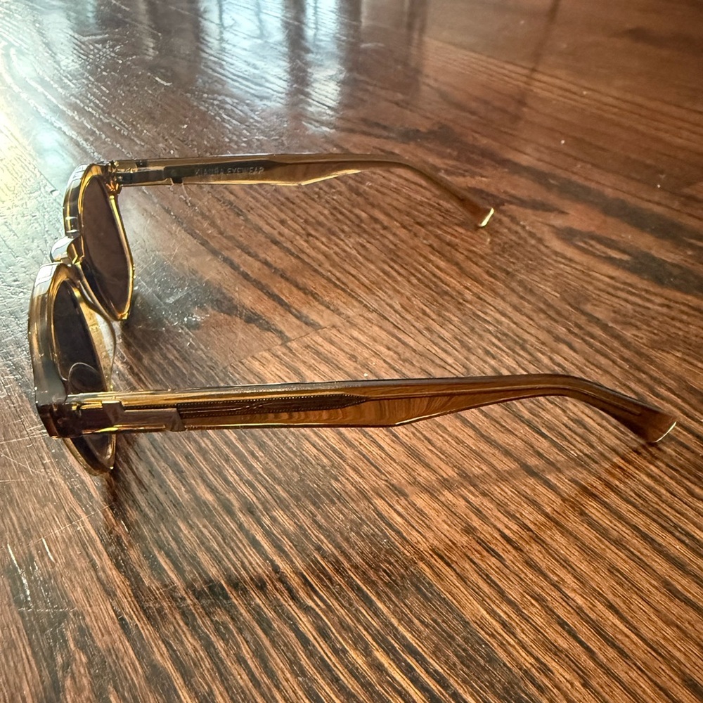 KIAURA - Lautner Sunglasses - Picture 10 of 15